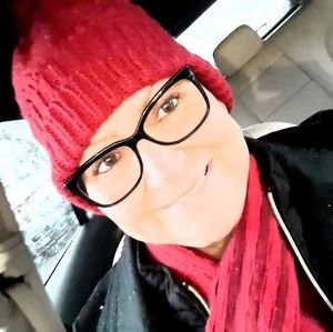 Meet your Posher, Reyna